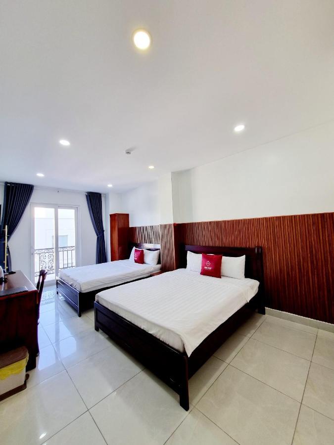 Minh Khue Hotel Vinh Long Exterior photo