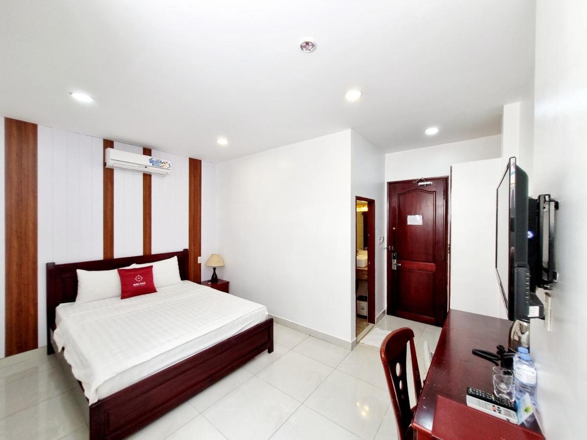 Minh Khue Hotel Vinh Long Exterior photo